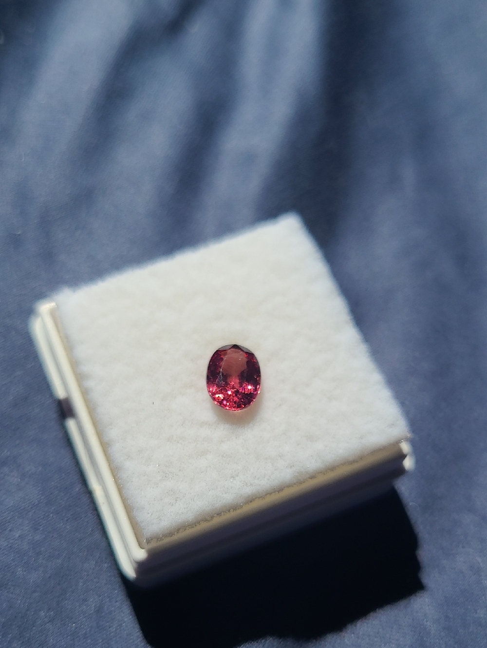Pink/purple Faceted Oval Rhodolite Garnet Gemstone
